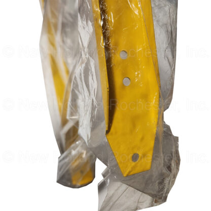 New Holland Shield Part # 638867 - Image 2