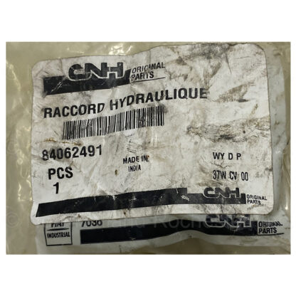 New Holland Hyd Connector Part # 84062491 - Image 2