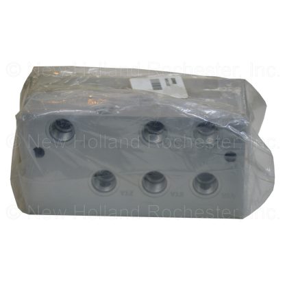 Kinze Manifold Block Part # GD9905 - Image 5