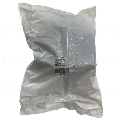 New Holland Valve Part # 35.02702 - Image 2
